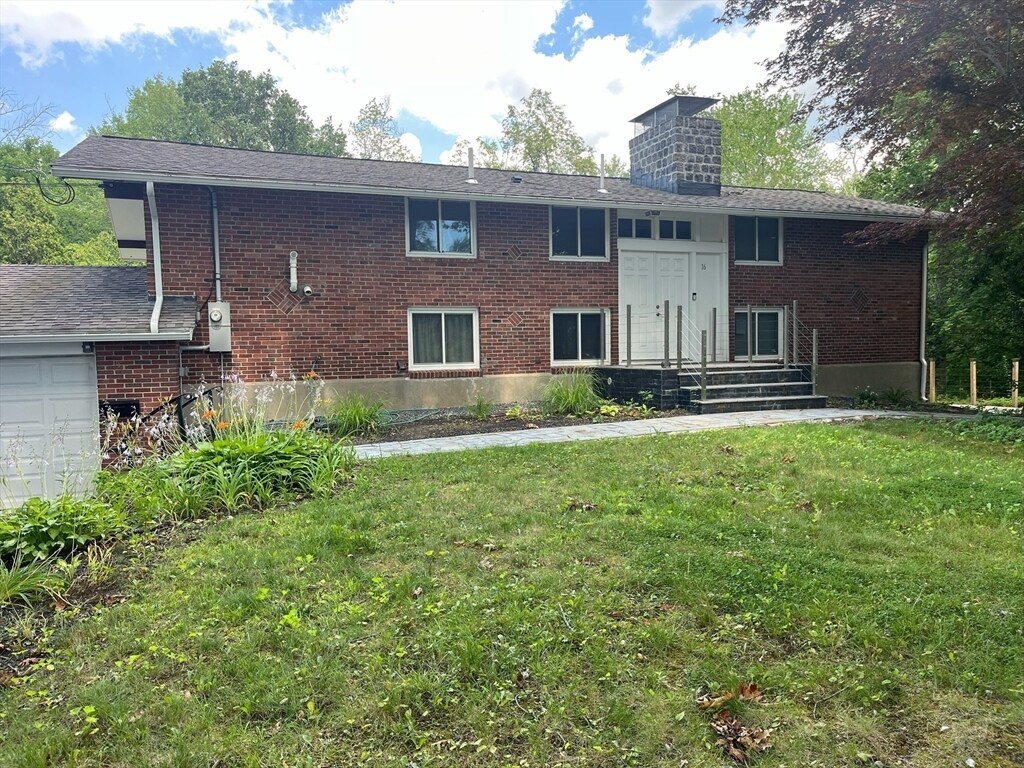 Foto principal - 16 Foster Rd