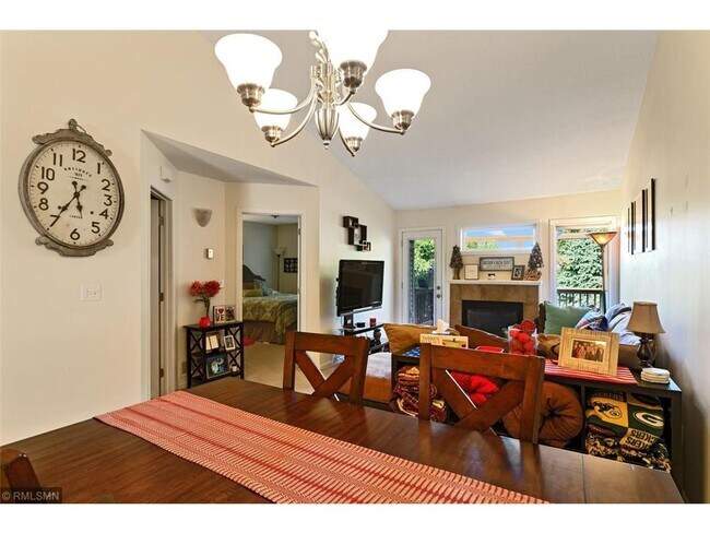 Building Photo - 1565 Lincoln Park Dr