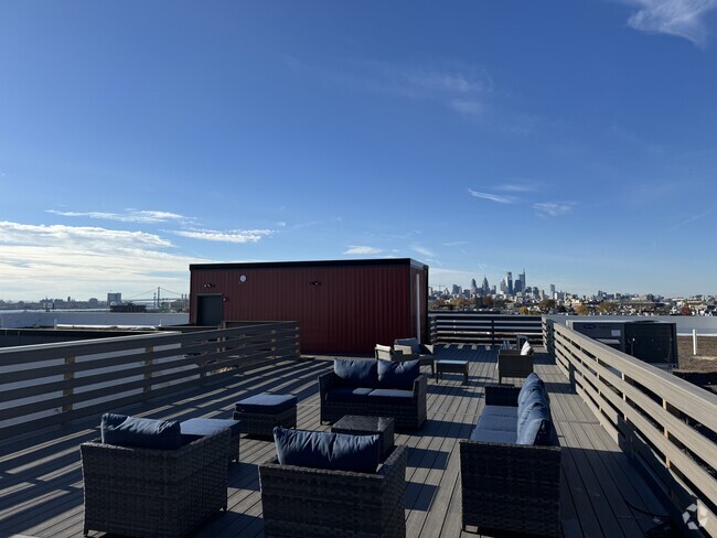 Building Photo - Views at Fishtown