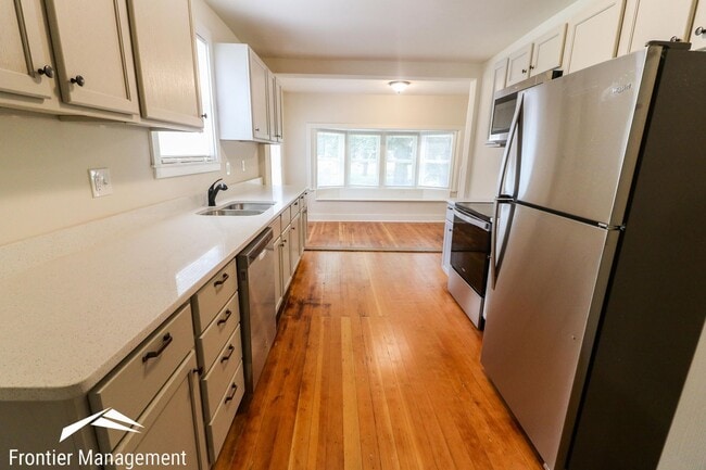 Foto del edificio - 1000 Leavenworth St