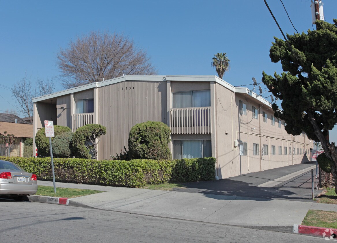 16234 Eucalyptus Ave, Bellflower, CA 90706 Apartments in Bellflower