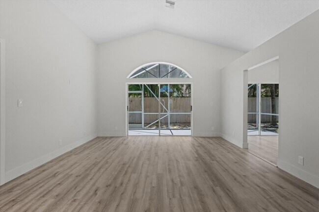 Foto del edificio - 12781 Meadowbreeze Dr