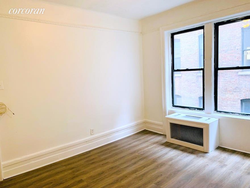 Primary Photo - 746 St Nicholas Ave