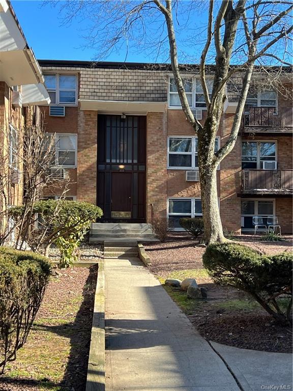 Building Photo - 171 Kearsing Pkwy