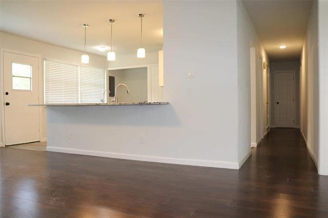Building Photo - 3607 High Bluff Dr