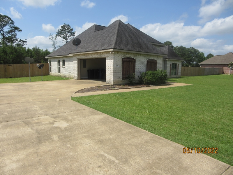 136 Eagle Pt Dr, Leesville, LA 71446 House Rental in Leesville, LA