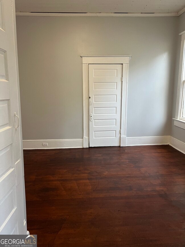 Foto del edificio - 92 Woodlawn Ave