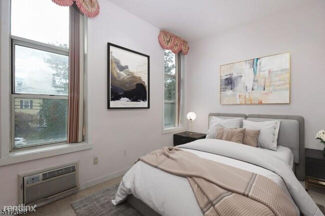 Building Photo - 1 br, 1 bath House - 515 Trinity Pl Apt 2FN