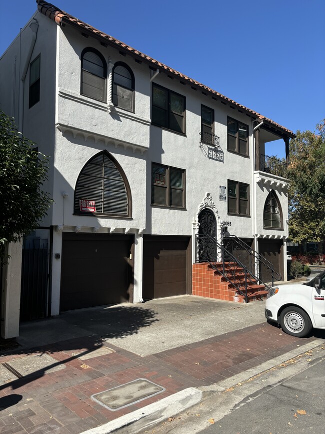 Street view - 2085 Grant St