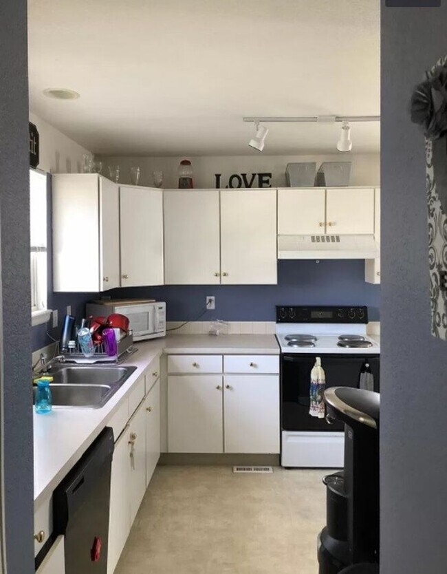 Foto del edificio - Cute Lafayette Duplex - Available Sep 5th!