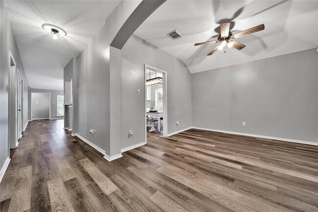 Building Photo - 15310 Ochre Leaf Trail