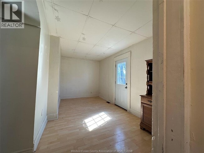 Building Photo - 414 Crawford Ave