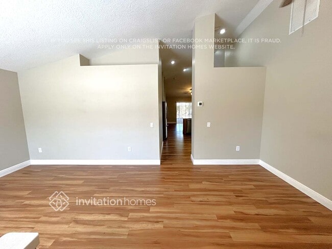 Building Photo - 3310 Pine Top Dr