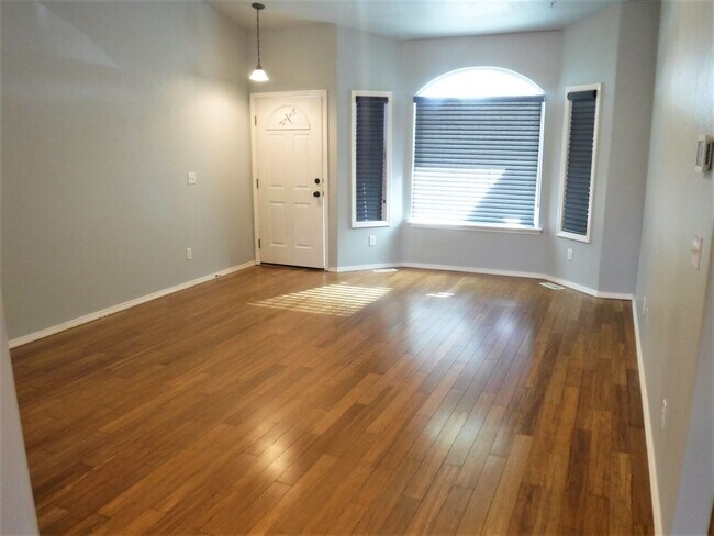 Foto del edificio - Adorable 3 bed 2 bath home in Middleton, j...