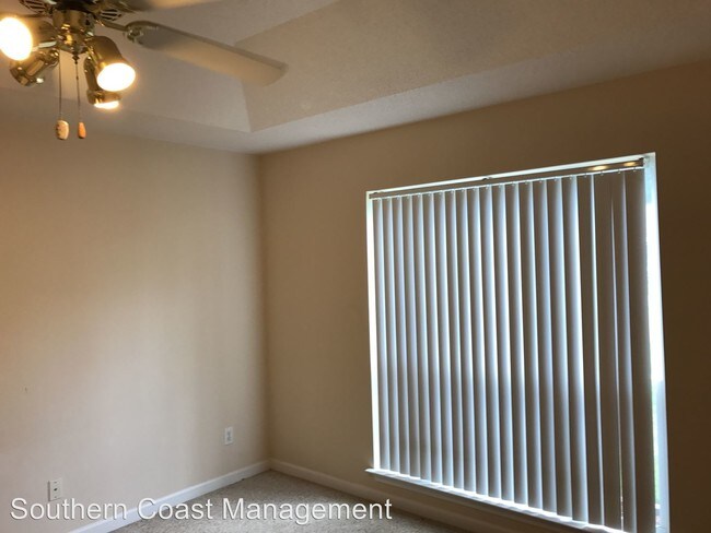 Building Photo - 127 Stockton Dr