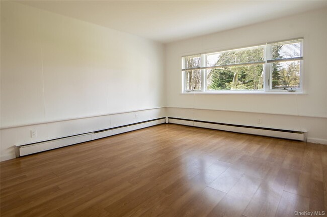 Building Photo - 31 Cherrywood Dr