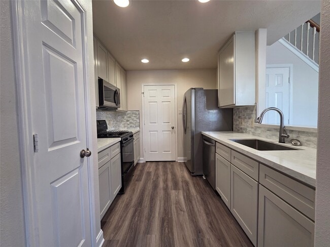 Foto del edificio - 10903 Windfern Lakes St
