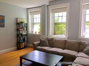 Building Photo - 2001 Commonwealth Ave Building Photo - 2001 Commonwealth Ave