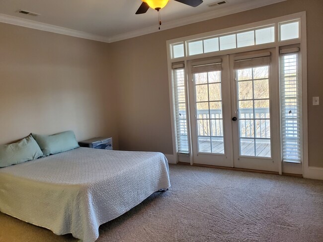 1st bedroom - 1101 Main St