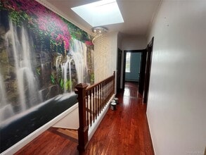 Building Photo - 221 Bedford Ave