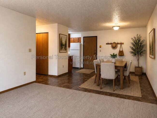 Foto del edificio - 1401 12th St E