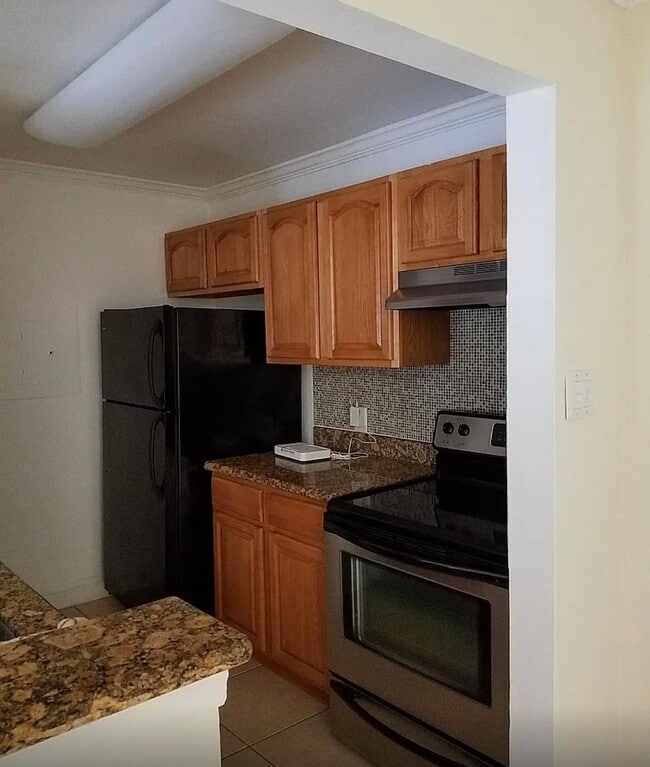 Building Photo - 3822 Bay Club Cir