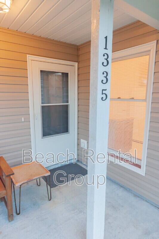 Building Photo - 1335 Melanie Ln