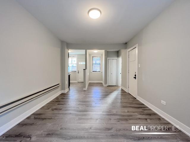 Foto del edificio - 0 bedroom in CHICAGO IL 60640