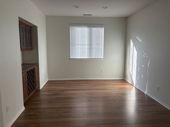 Building Photo - 46172 Pinon Pine Way