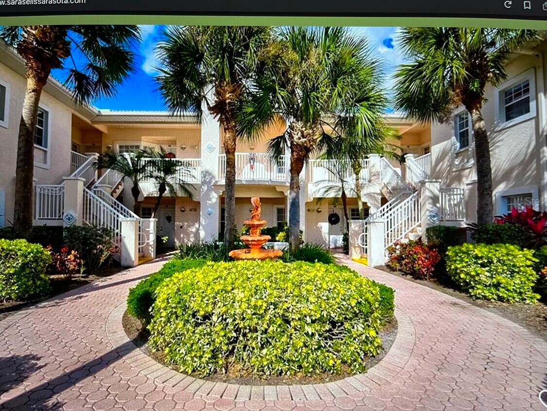 Foto principal - 4244 Central Sarasota Pky