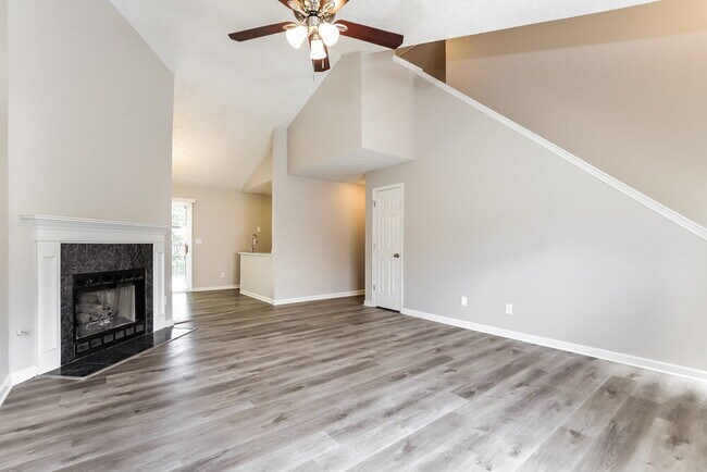 Foto del edificio - 3130 Sentinel Pkwy