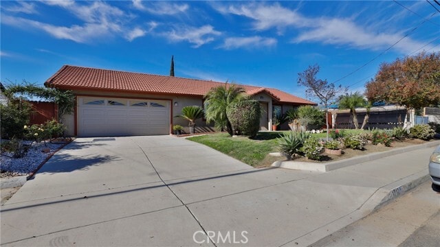 Building Photo - 1712 S Fern Ave