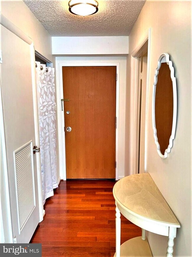 Foto del edificio - 1140 23rd St NW
