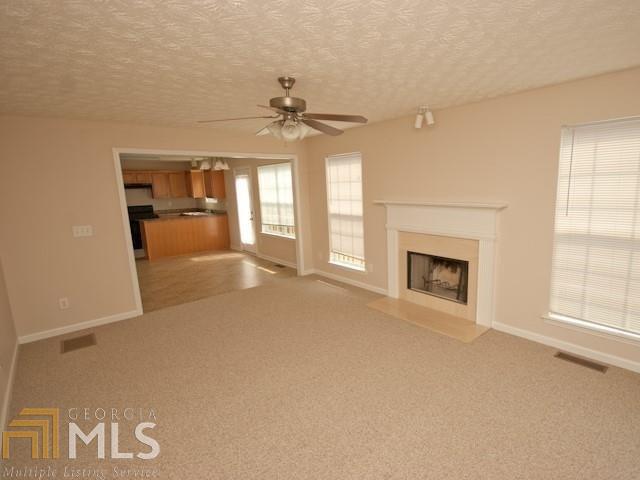 Building Photo - 912 Amber Trail