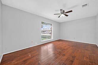 Building Photo - 5703 Green Timbers Dr