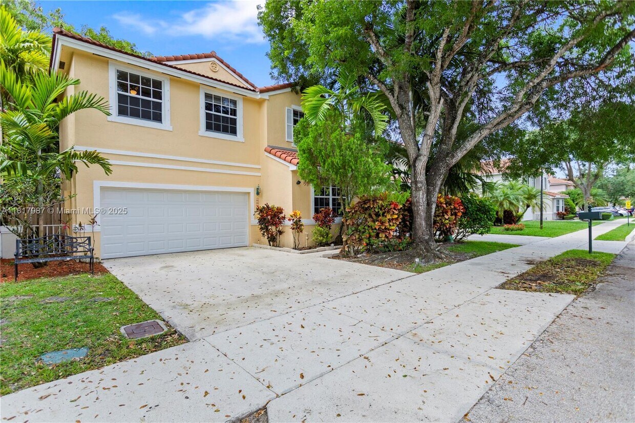 Primary Photo - 15076 SW 51st St
