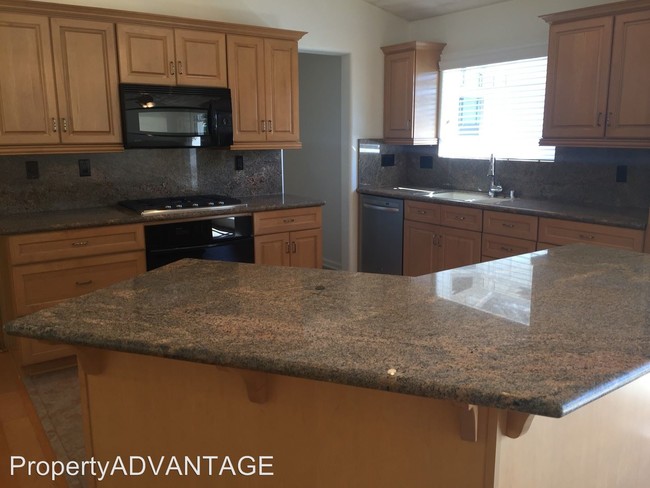 Building Photo - 3 br, 2 bath House - 1877 Olivenhain Road