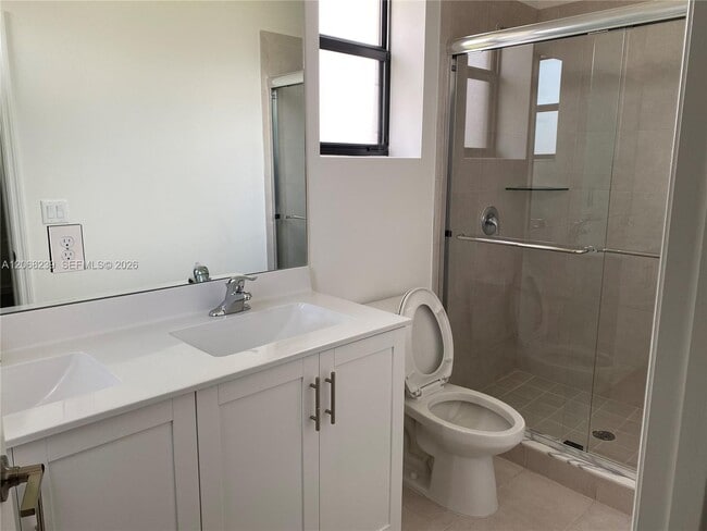 Foto del edificio - 20672 NE 7th Pl