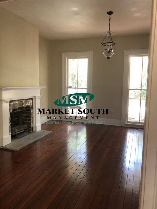 Primary Photo - *REDUCED!!* Beautifully Renovated Victorian Home