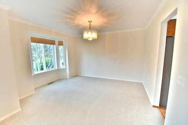 Foto del edificio - 3bd/2ba Mukilteo Home