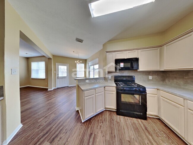 Foto del edificio - 9419 Stoneridge Canyon Ln