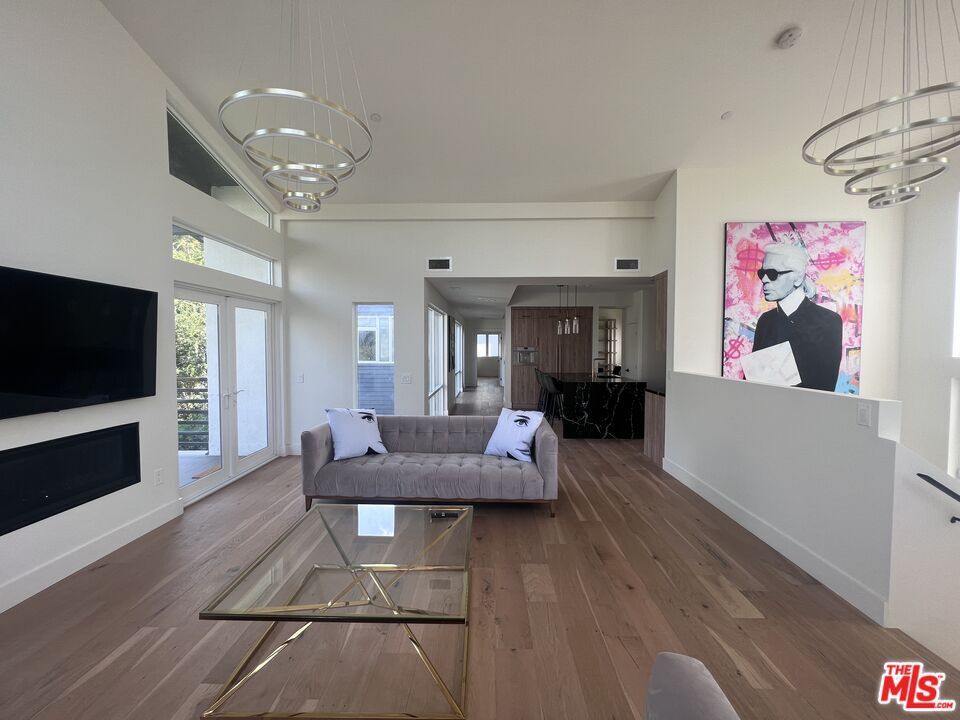 2438 Riverside Pl, Los Angeles, CA 90039 - House Rental in Los Angeles ...