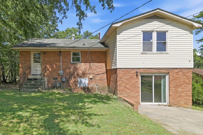 Foto del edificio - Inviting 3-Bedroom Home in Columbia