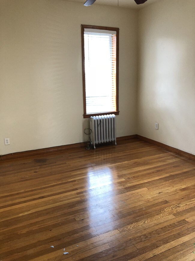 Building Photo - 724 Bay Ridge Ave