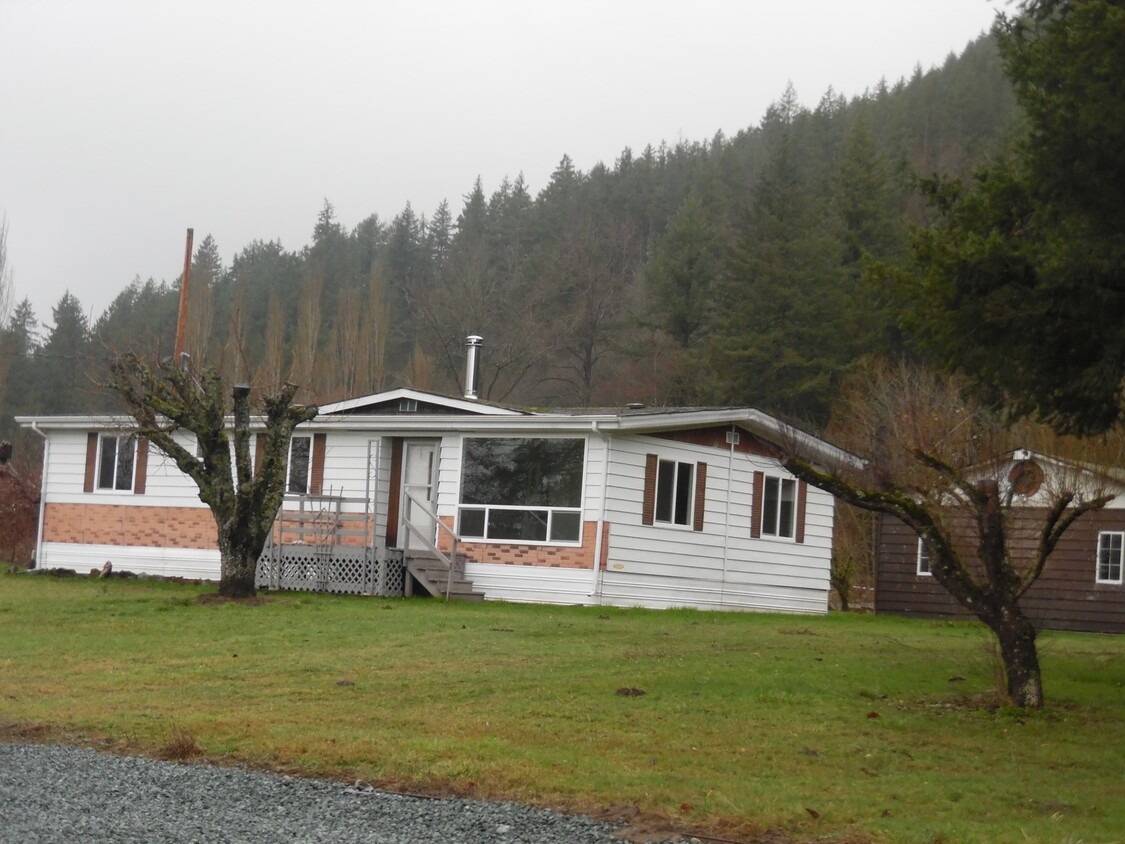 Foto principal - 23995 Old Day Creek Road