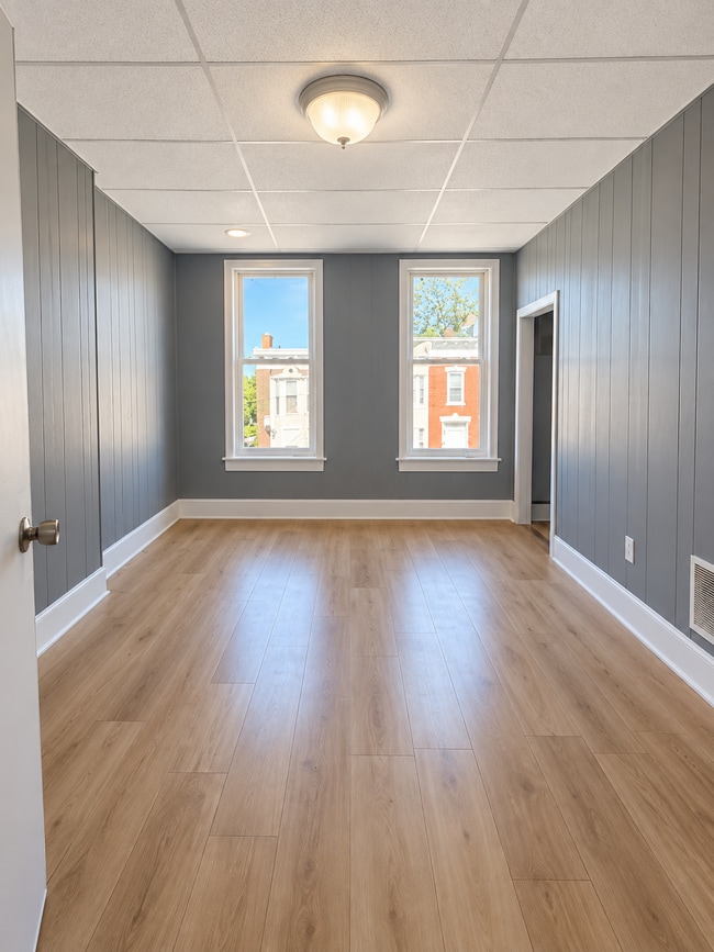 Building Photo - 66 Ingalls Ave