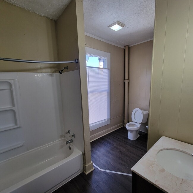 Photo - Near Westside 2BR House w/Attached Garage!