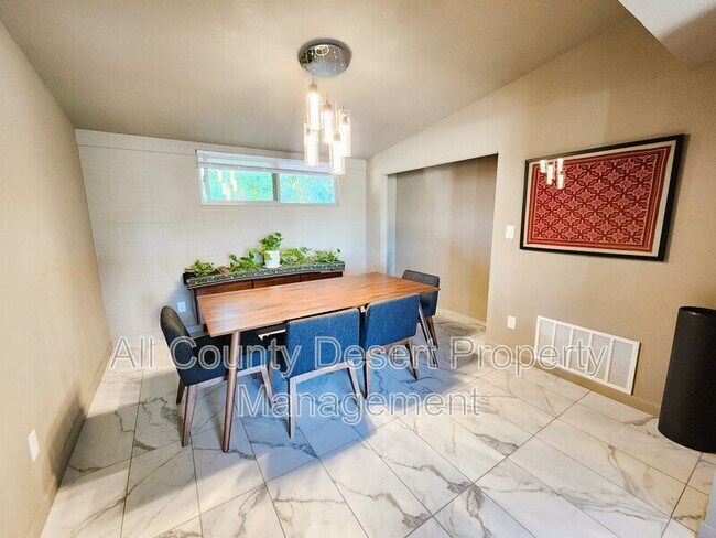 Foto del edificio - 74018 Velardo Dr