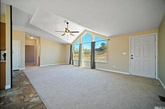 Building Photo - 5185 Buffalo Dr