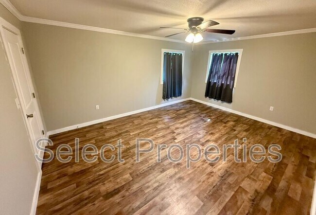 Building Photo - 3708 Fielder Dr